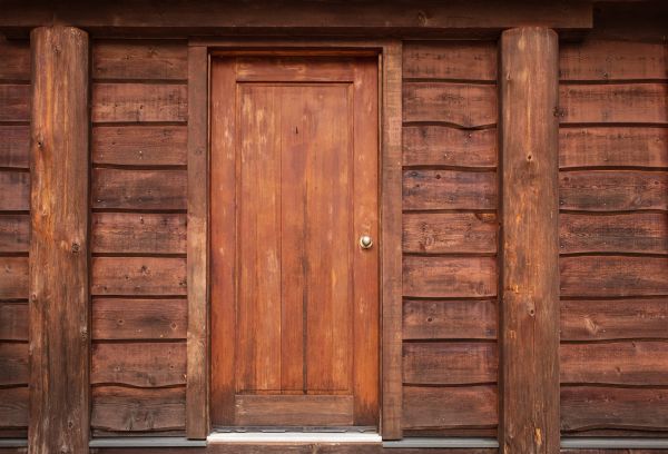 Log Cabin Siding Installation in Bellingham
