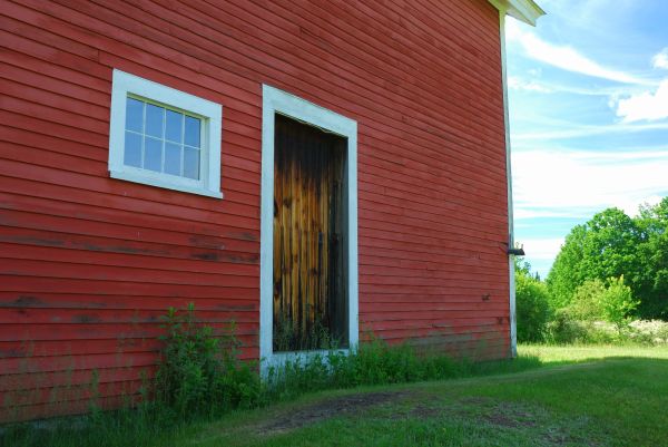 Wood Barn Siding Installation in Bellingham